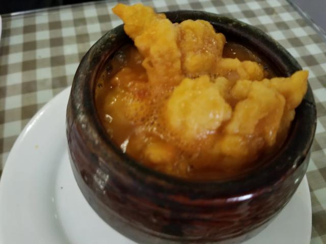 吃貨去哈爾濱一定要吃哪些當(dāng)?shù)氐男〕裕?></a></p>

<p>（5） 哈爾濱的燒烤也不錯(cuò)可以嘗嘗，哈爾濱的燒烤，碳烤居多，生肉烤制，烤出來的味道，對(duì)食材要求挺高，再就是調(diào)料來加入。有幾個(gè)店可以推薦，于家燒烤，道外北十八道街84.老味燒烤，安達(dá)街34號(hào)</p>
<p><a href=
